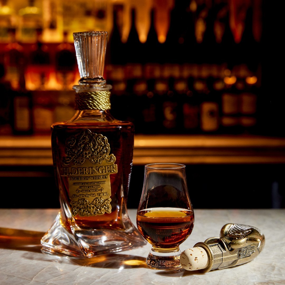 H. Deringer Bourbon Whiskey 750ml
