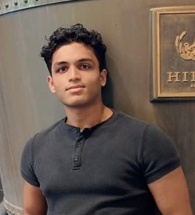 Arnav Sawant, Co-Founder